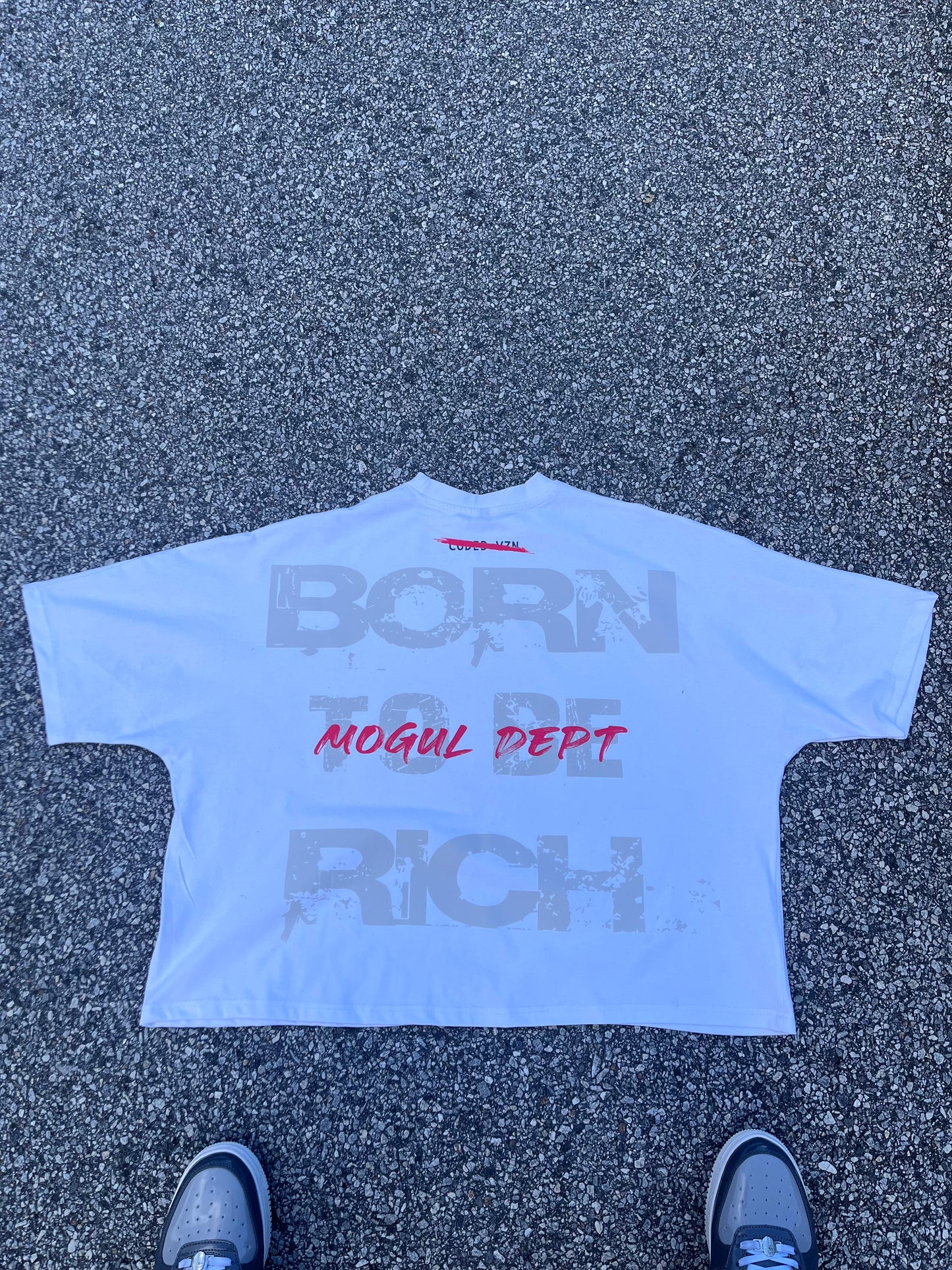 CV "MOGUL DEPT" BOX TEE